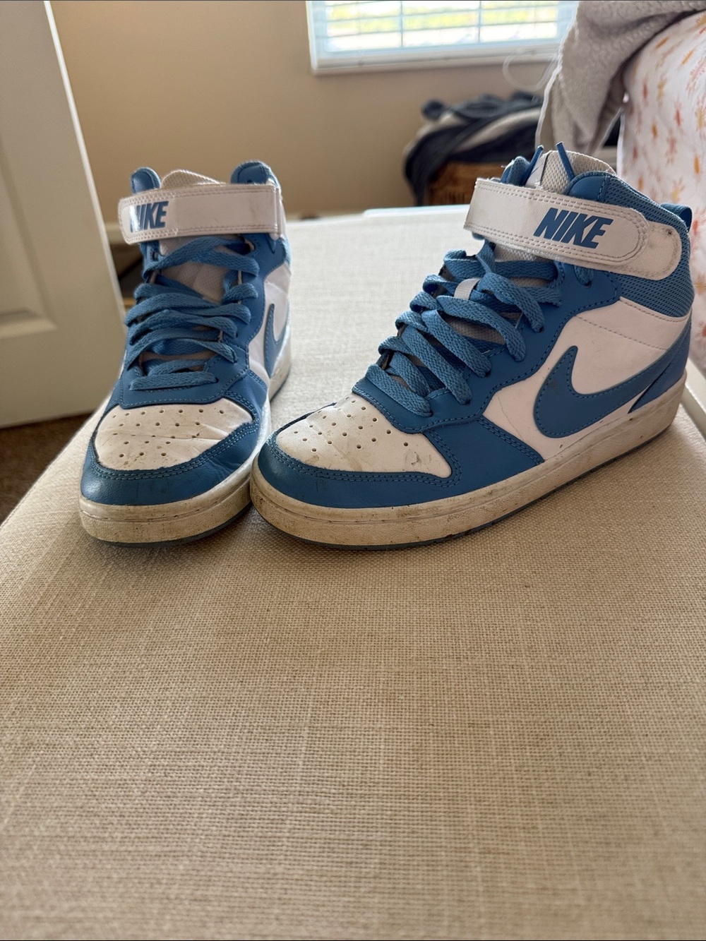 Nike Court Borough Mid 2 White Blue Sneakers Youth Size 5Y